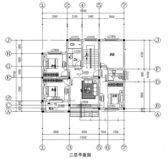 。今天推薦的三層自建房屋占地110平方米。室內(nèi)設(shè)計(jì)包括一個(gè)主房間，一個(gè)農(nóng)具室，一個(gè)消防室和一個(gè)陽(yáng)臺(tái)。這在農(nóng)村地區(qū)是非常必要和實(shí)用的。